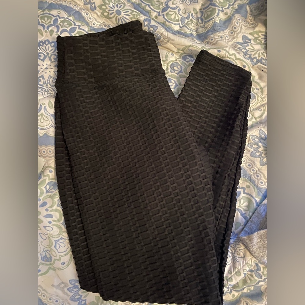 TikTok Leggings size XL